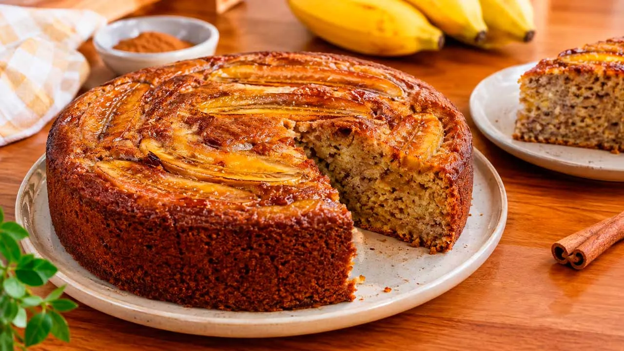 Bolo de Banana no Liquidificador sem Glúten e sem Lactose